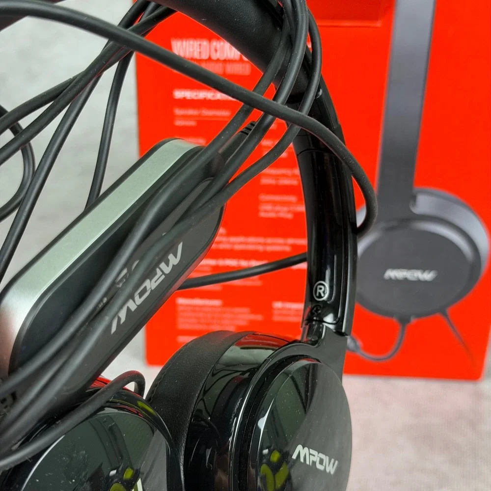 Mpow Wired Computer Headset PA071AB USB/ 3.5mm Connectivity Noise Reduction Blk